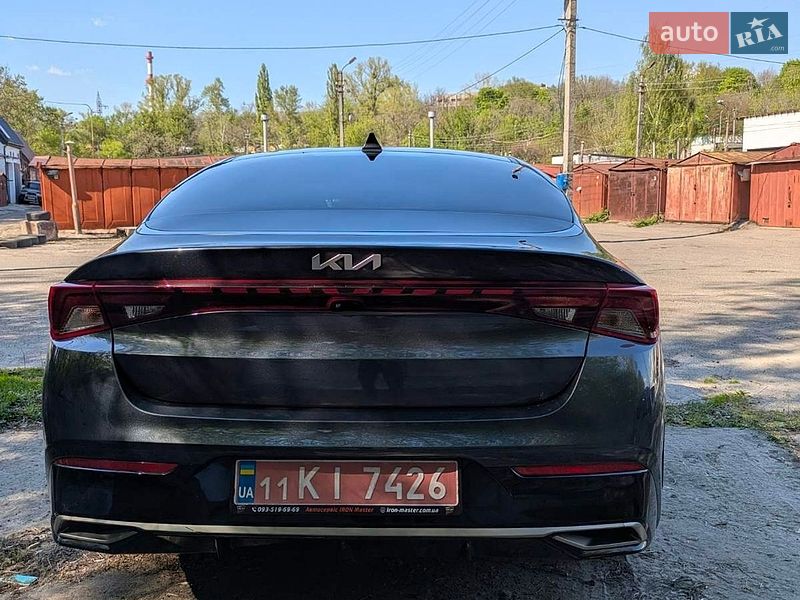 Седан Kia K5 2022 в Києві