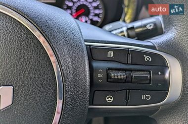 Седан Kia K5 2022 в Києві