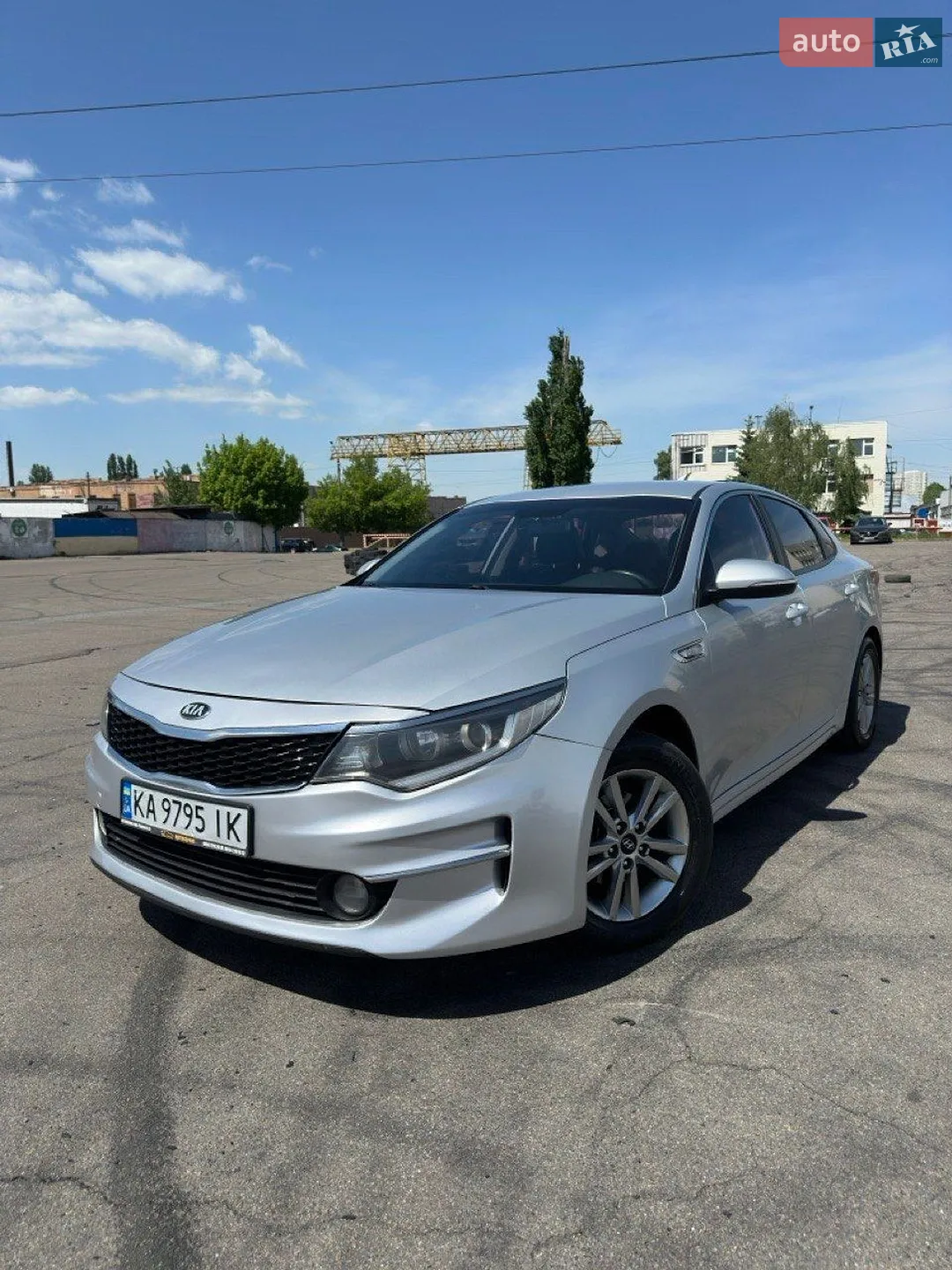 2015 Kia K5 - фото 1