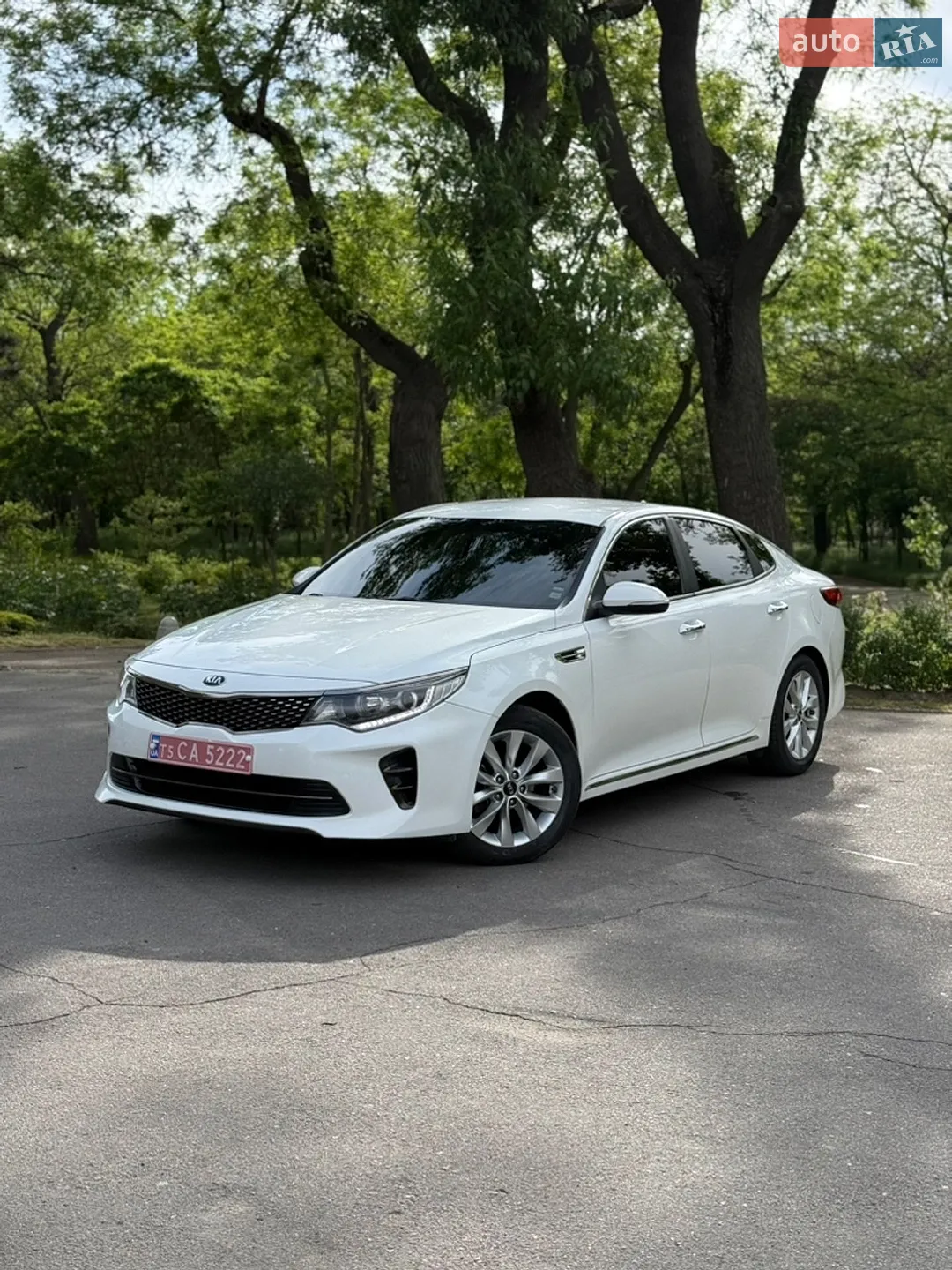 2017 Kia K5 - фото 1