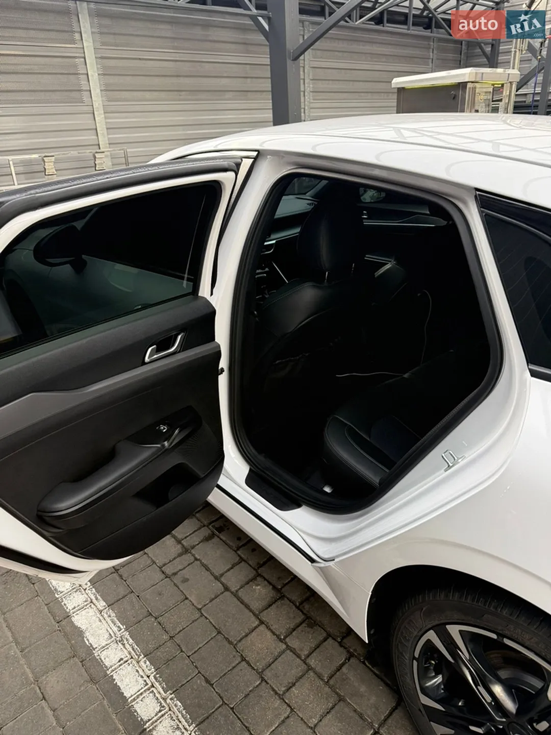 2022 Kia K5 - мініатюра 31