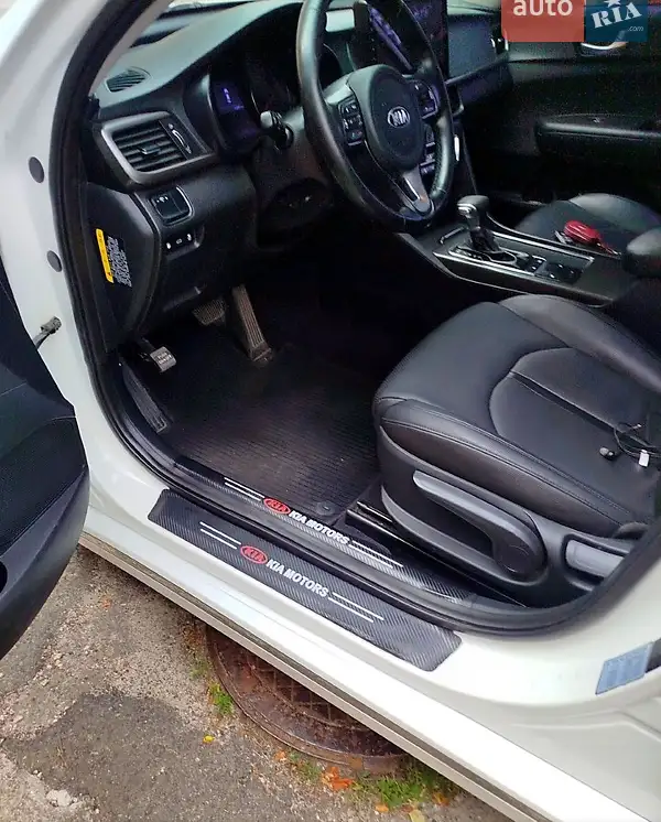 Kia K5 2017 VIN KNAGS416BHA165285 фото оголошення 4 з 42