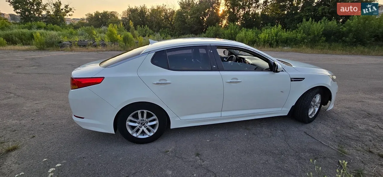 2013 Kia K5 - мініатюра 17