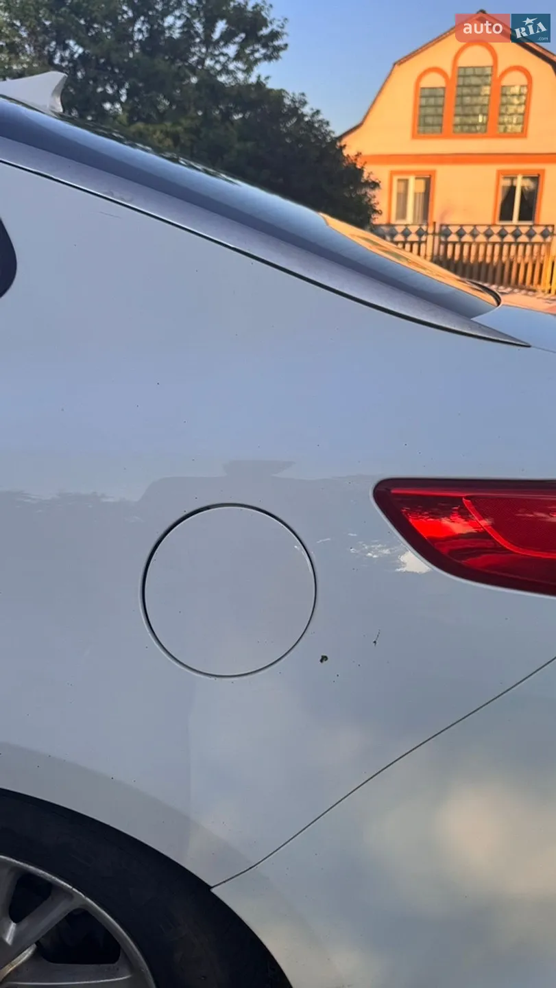 2015 Kia K5 - мініатюра 15