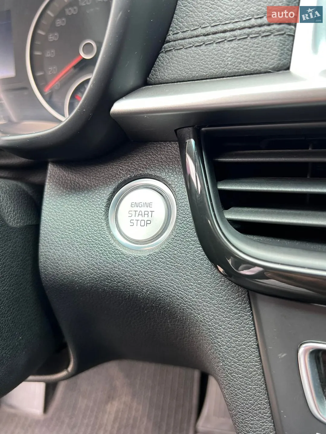 2018 Kia K5 - мініатюра 26