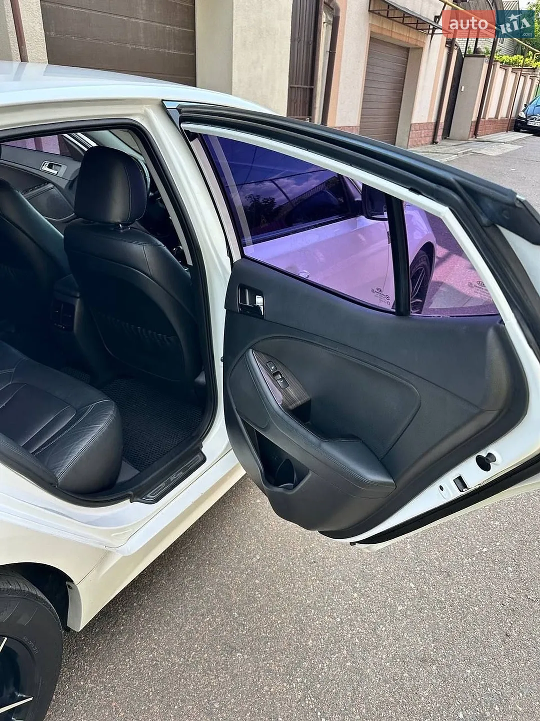 2013 Kia K5 - мініатюра 14