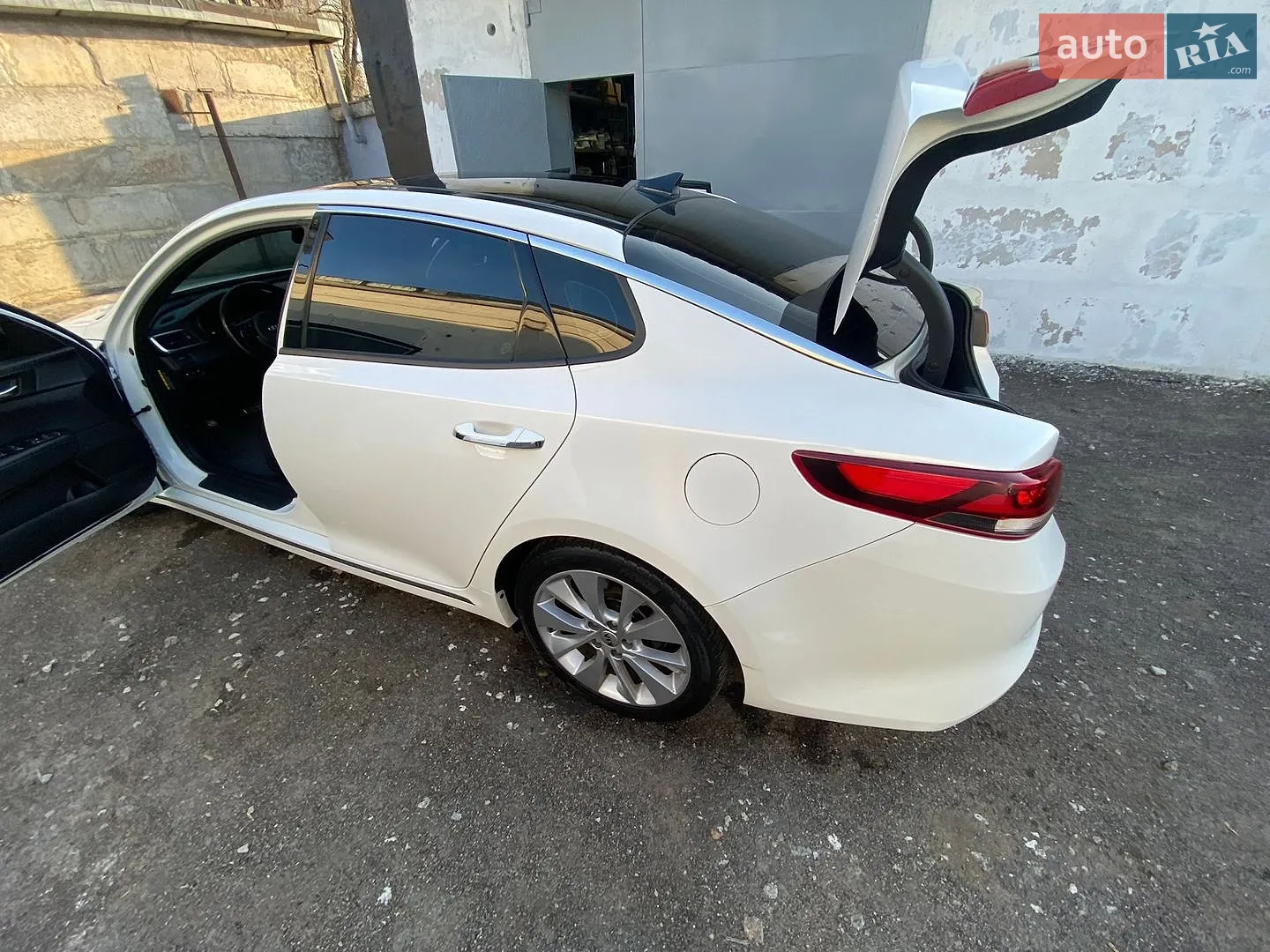 2016 Kia K5 - мініатюра 9