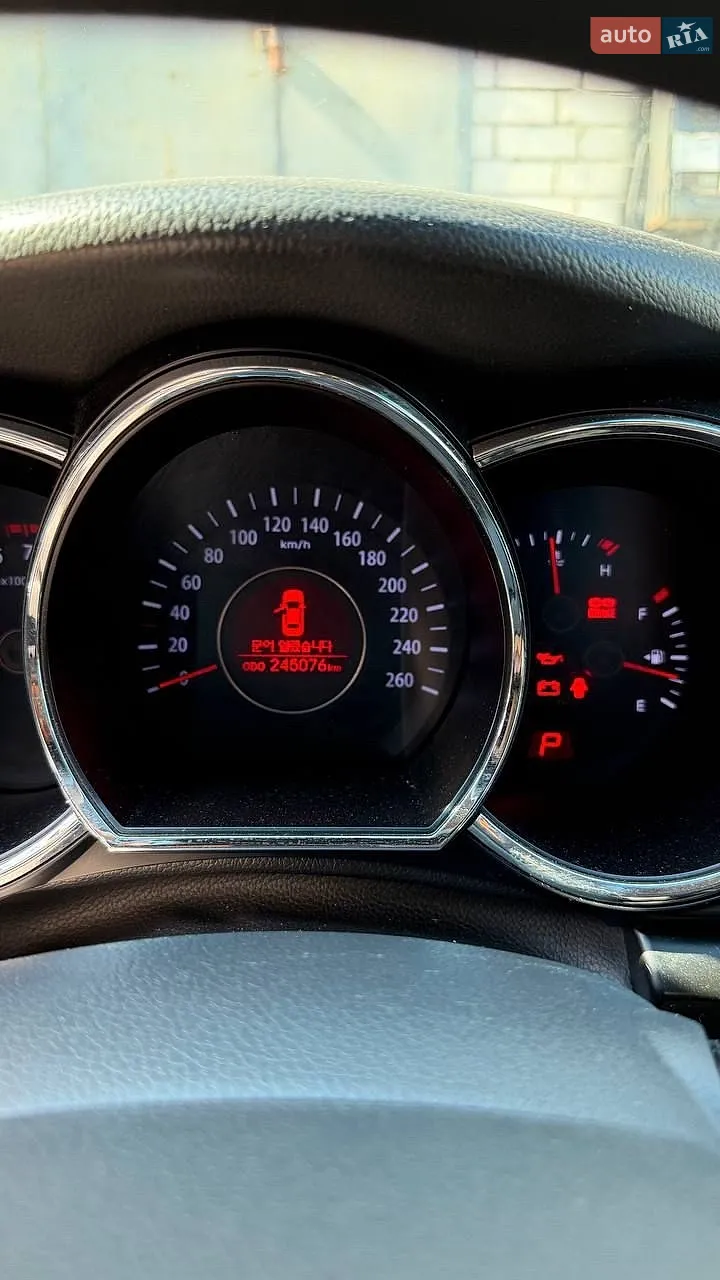 2013 Kia K5 - мініатюра 8
