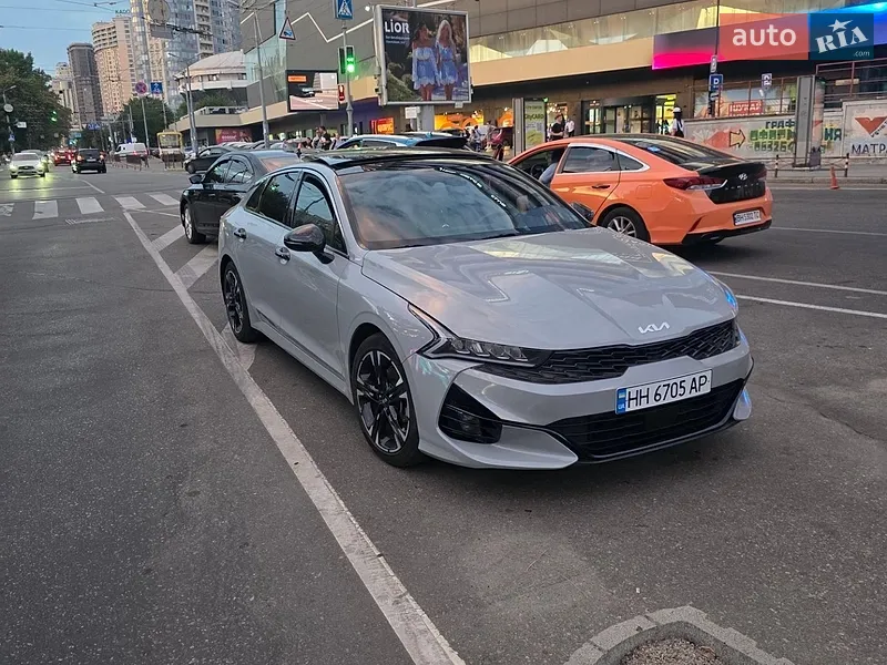 Kia K5