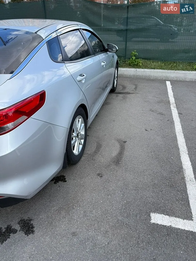2016 Kia K5 - мініатюра 9