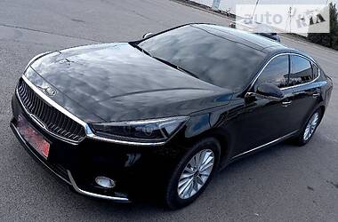 Седан Kia K7 2017 в Кривом Роге