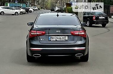 Седан Kia K7 2015 в Одесі