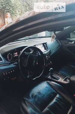 Седан Kia K7 2011 в 