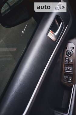 Седан Kia K7 2011 в 