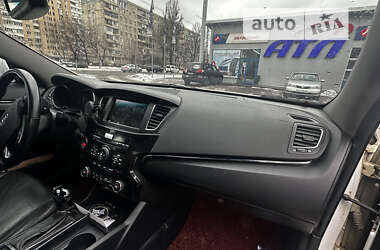 Седан Kia K7 2011 в 