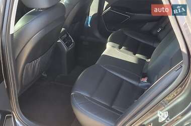Седан Kia K7 2016 в Мукачево