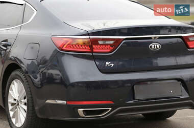 Седан Kia K7 2017 в 