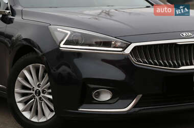 Седан Kia K7 2017 в 