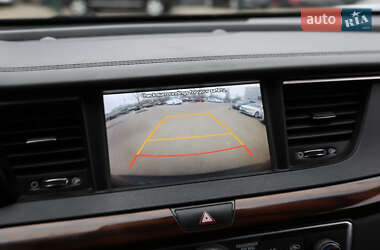 Седан Kia K7 2017 в 