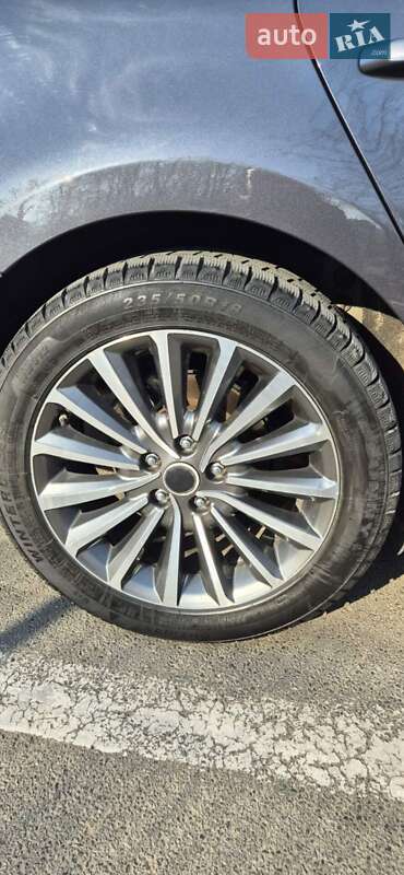 Седан Kia K7 2016 в Броварах