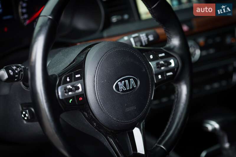 Седан Kia K7 2016 в Києві фото 4 Седан Kia K7 2016 в Києві