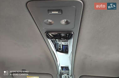 Седан Kia K7 2011 в 