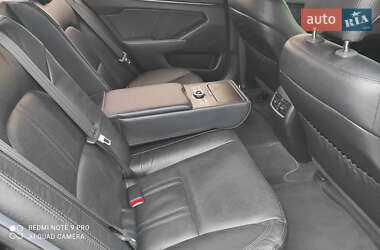 Седан Kia K7 2011 в 