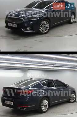 Седан Kia K7 2017 в 