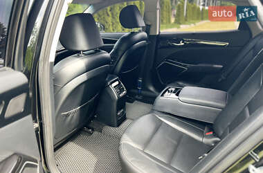 Седан Kia K7 2018 в 