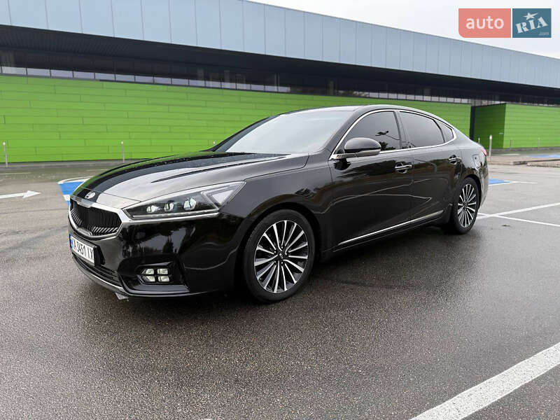 Седан Kia K7 2017 в Киеве