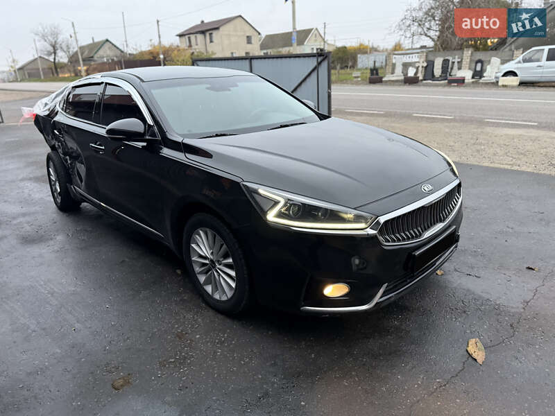 Седан Kia K7 2016 в Одессе