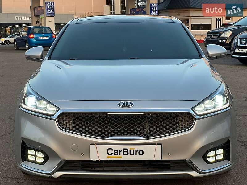 Седан Kia K7 2017 в Одессе