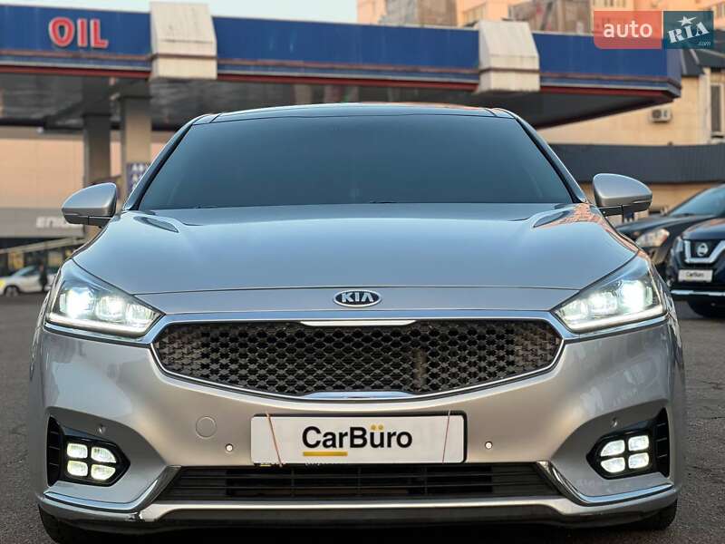 Седан Kia K7 2017 в Одессе