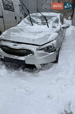 Седан Kia K7 2014 в Львове
