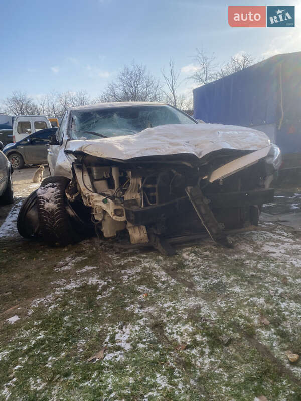 Седан Kia K7 2016 в Николаеве