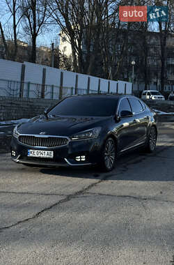 Седан Kia K7 2017 в Днепре