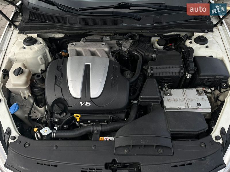 Седан Kia K7 2015 в Києві