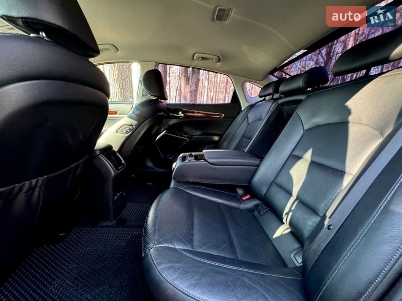 Седан Kia K7 2017 в Києві