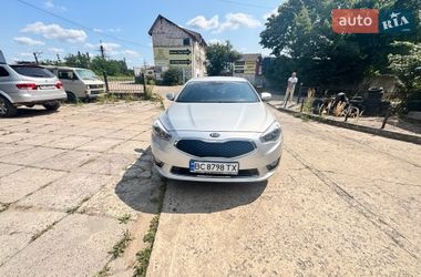Седан Kia K7 2014 в Львові