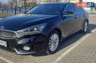 Седан Kia K7 2018 в Шептицькому