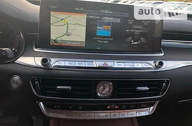 Седан Kia K900 2019 в 