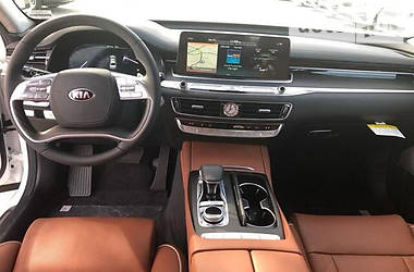 Седан Kia K900 2019 в 