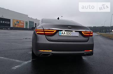 Седан Kia K900 2016 в 