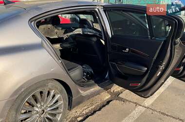 Седан Kia K900 2014 в 