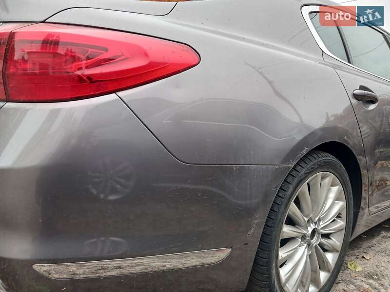 Седан Kia K900 2015 в Киеве фото 16 Седан Kia K900 2015 в Киеве