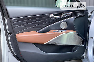 Седан Kia K9 2018 в 