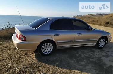 Седан Kia Magentis 2006 в 