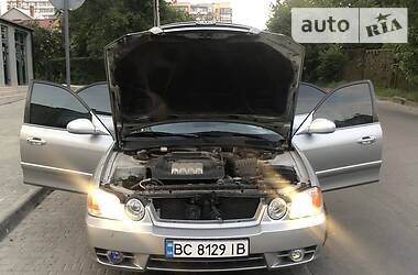 Седан Kia Magentis 2004 в 