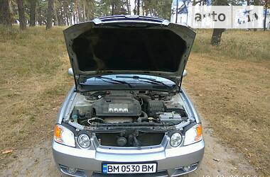 Седан Kia Magentis 2004 в Сумах