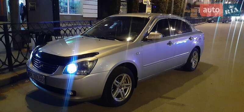 Седан Kia Magentis 2006 в Ровно